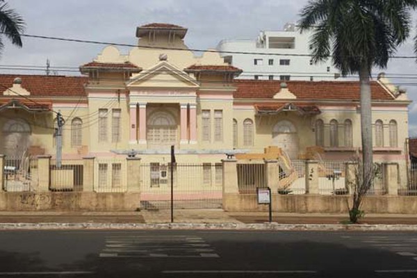 Marcolino de Barros pode ser a próxima escola a ser ocupada por estudantes em Patos de Minas