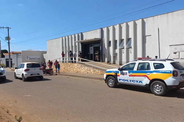 Menino que caiu em buraco de obra não resiste aos ferimentos e morre em Carmo do Paranaíba