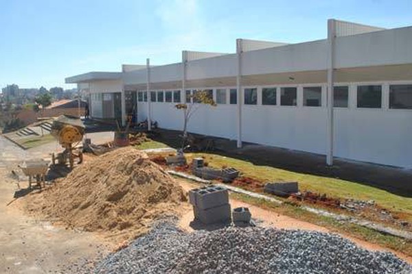 Prefeitura não consegue novo prazo e vai ter que abrir UPA Porte III na segunda