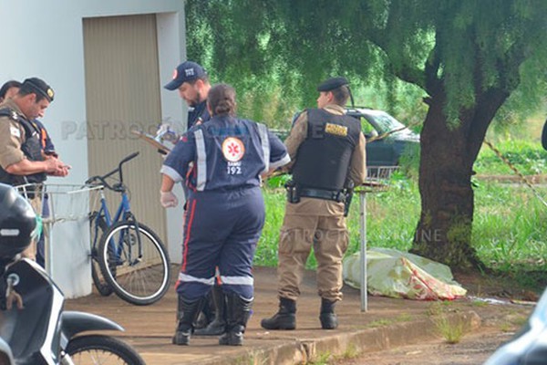 Jovem de 18 anos é morto a tiros no primeiro homicídio do ano em Patrocínio