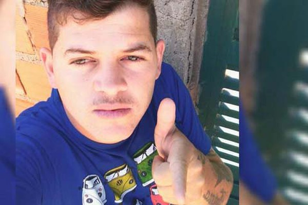 Dois homens são atingidos por vários disparos no Jardim Sul e um jovem morre no Pronto Socorro