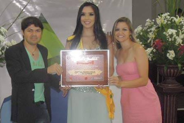 Ângulo Pesquisa anuncia os melhores de 2012 em Patos de Minas
