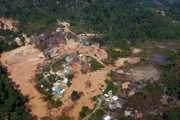 Maioria do ouro vendido no país em 2021 tinha indício de ilegalidade