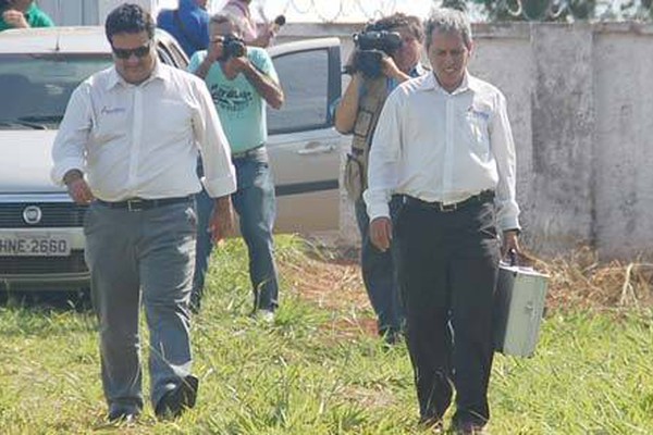 DNA não confirma paternidade de padre milionário e contraprova será pedida