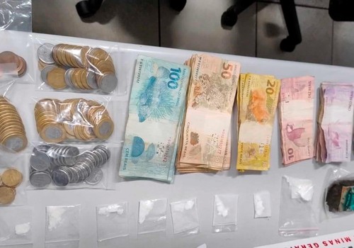 Polícia apreende maconha, haxixe, cocaína e ecstasy em apartamento no Caramuru; morador foi preso
