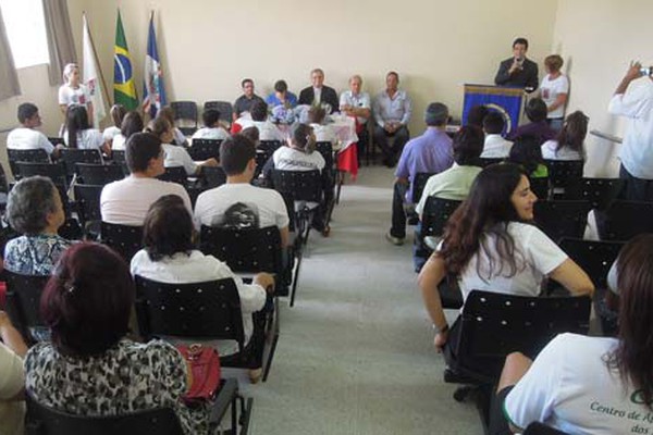 Com doações vindas até da Itália, Centro de Atenção aos Surdos consegue ampliar e reformar sua sede