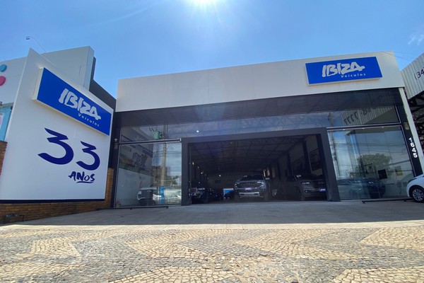 Aniversário de 33 anos da Ibiza Veículos terá um mês de Feirão com condições imperdíveis
