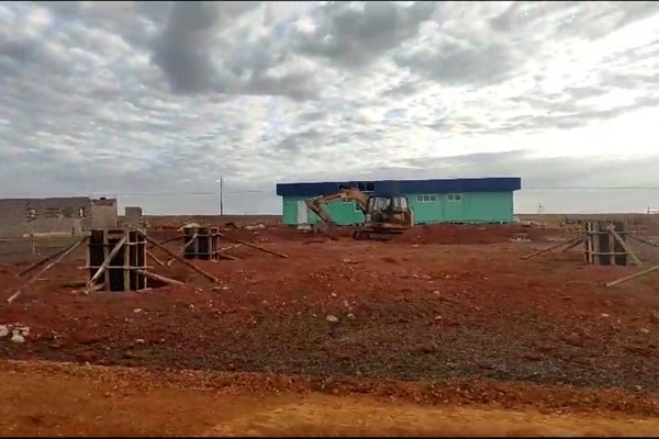 Construção das praças de pedágio na BR-365 já estão a todo vapor; nenhum sinal de duplicação