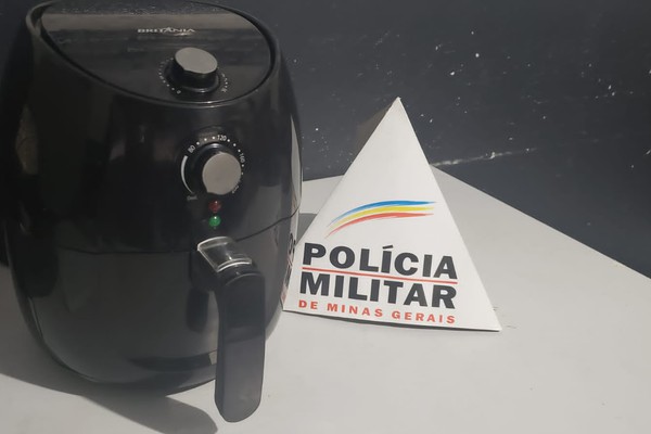 Mulher é presa por receptação após anunciar no facebook venda de Air Fryer furtada