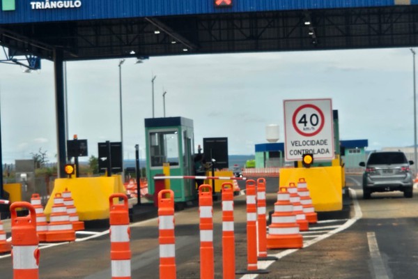 Preços dos pedágios e atrasos agravam insatisfação de motoristas nas rodovias da região