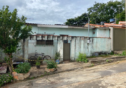 Jovem de 21 anos é morto a tiros dentro de casa em Patos de Minas