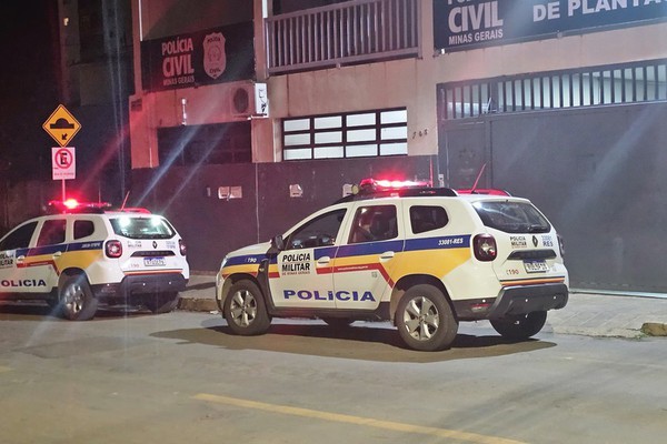 Homem é preso após invadir loja de conveniência e furtar R$10 mil em moedas, em Patos de Minas