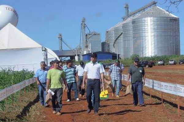 Terrena inova ao promover Feira de Negócios e Tecnologia em Patos de Minas