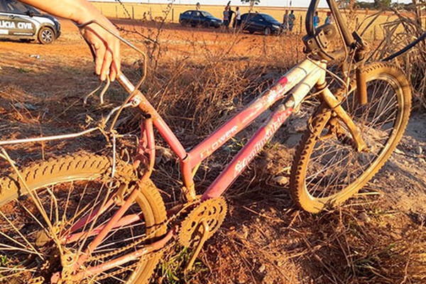 Ciclista de 16 anos morre na BR 365 ao tentar cruzar pista e ser atropelado, em Monte Carmelo