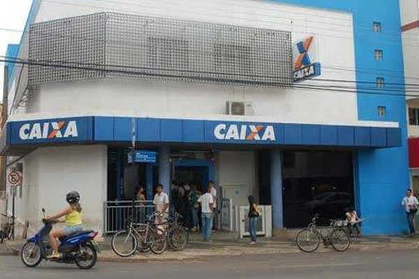 Agência da Caixa faz plantão neste sábado (12) para tirar dúvidas dos patenses