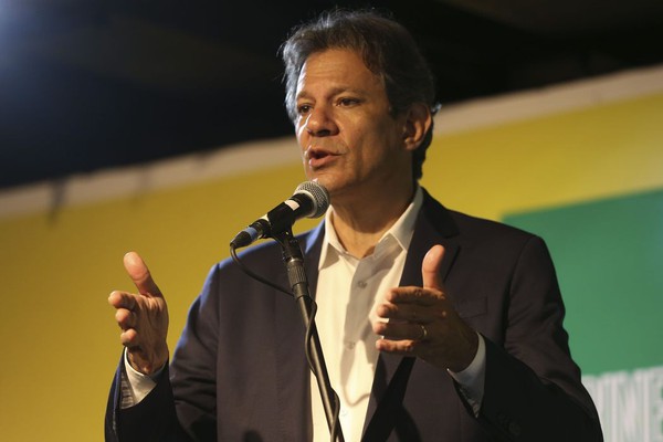 Haddad anuncia duas mulheres para presidir Banco do Brasil e Caixa