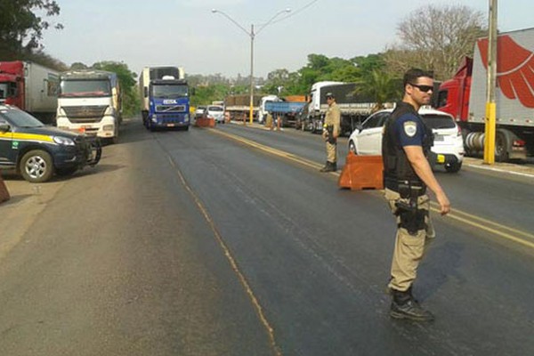 Com verba reduzida, Polícia Rodoviária Federal desiste de realizar a Operação Romaria