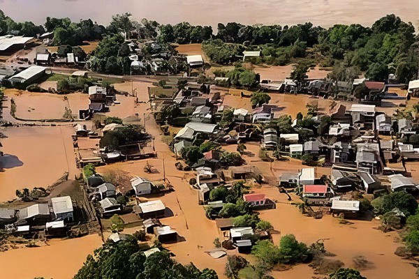 Defesa Civil do RS pede prioridade na doação de kits de limpeza