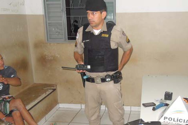 Acusado de assaltar mulheres e adolescentes em Patos de Minas é preso pela PM