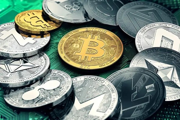 Promessa de lucro com bitcoins leva jovem a perder mais de R$12 mil em Patos de Minas