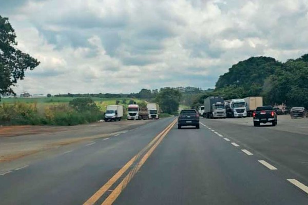 Veículos de grande porte terão tráfego restrito nas rodovias estaduais neste fim de ano; veja