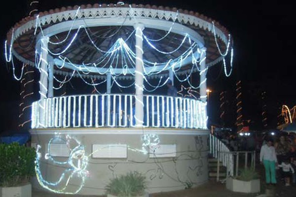 Decoração natalina: Cemig orienta sobre a instalação de enfeites luminosos
