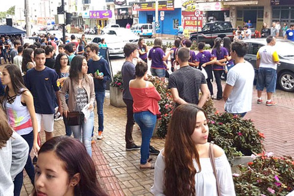 Maratona do Enem começa hoje para 6,2 mil candidatos em Patos de Minas; siga