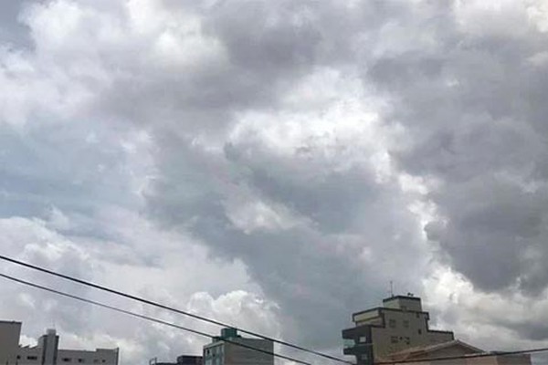 Foliões terão companhia de muita chuva nos cinco dias de carnaval de acordo com o Instituto Clima Tempo