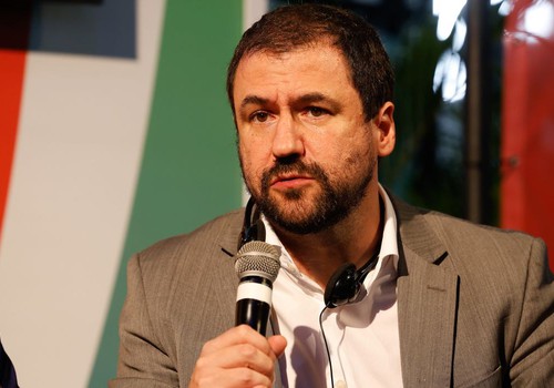 Secretário fala sobre meios para fiscalizar ambiente digital que o Brasil já possui