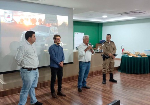 Polícia Militar traça estratégias com cafeicultores para evitar furtos e roubos durante a colheita