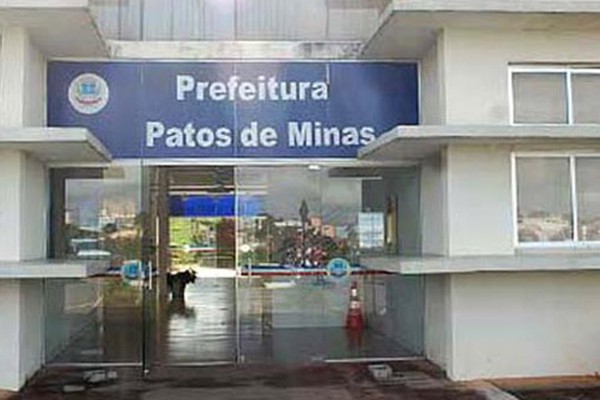 Servidores municipais podem receber metade do 13º nesta semana e o restante na outra