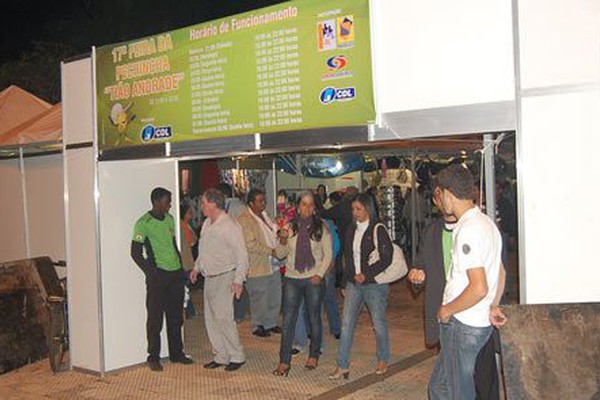 Feira da Pechincha vai até dia 2 de junho em Patos de Minas