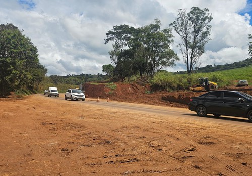 Deputada Ludmila Falcão cobra mais agilidade e menos transtornos nas obras da MGC 354
