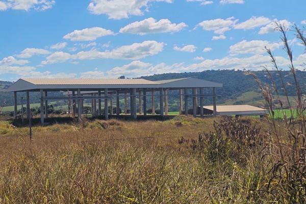 Presidente da Frigopatos confirma venda de frigorífico e explica detalhes da negociação