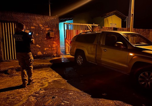 Jovem é assassinado com pelo menos 11 tiros e perfurações por lança, em Presidente Olegário