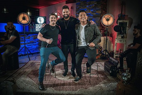 Promessa do sertanejo Murilo e Ricardo lançam sucessos pela Toca Music