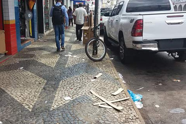Prefeitura fará mutirão para tirar a sujeira das ruas para a passagem da Tocha Olímpica