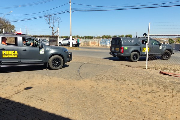 Corpo de Bombeiros recebe apoio de militares da Força Nacional para combate de incêndios em toda a região