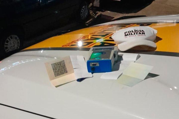 Motorista é flagrado na MG 235 com uma das mais altas concentrações de álcool no organismo