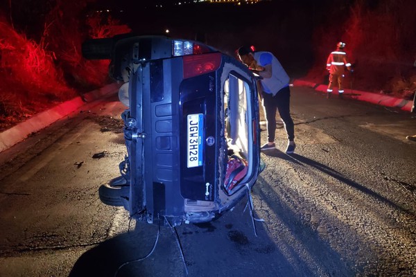 Grave acidente tira a vida de mais um motociclista e interdita o trânsito na MGC 354