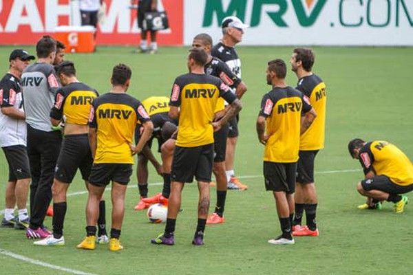 Atlético deverá ter time titular na partida de amanhã contra o Mamoré em Patos de Minas