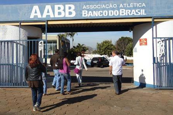 Coordenadores do AABB Comunidade lamentam e infratores vão deixar o Projeto