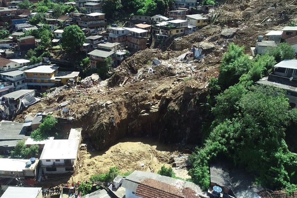 Defesa Civil fez 900 análises técnicas após chuvas em Petrópolis