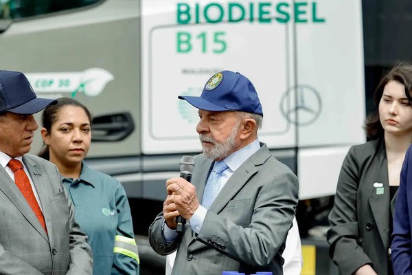 Lula propõe colocar biocombustíveis na pauta exportadora do Brasil