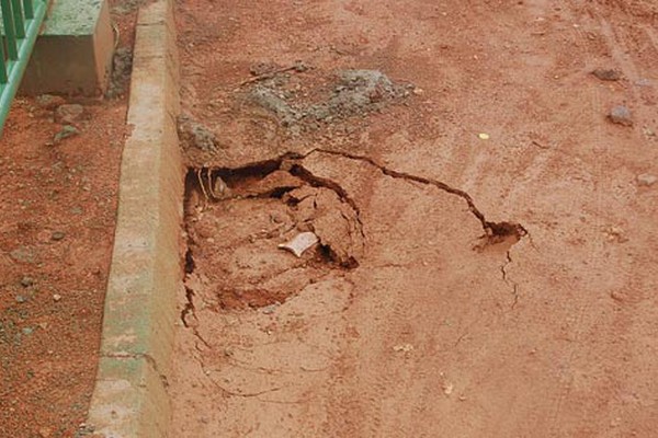 Após dois anos, obra sobre ponte é concluída, mas já vai ter que passar por reparo