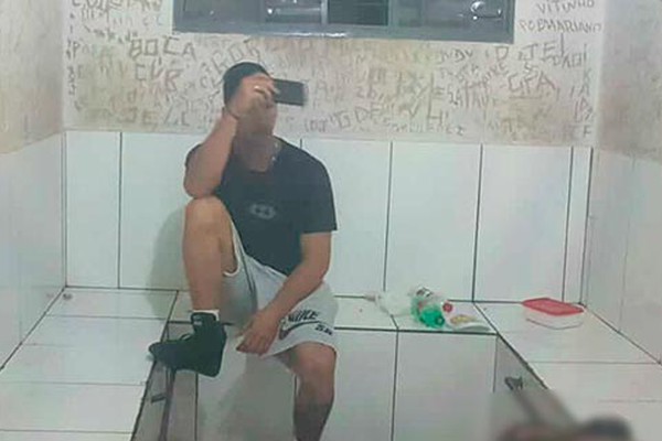 Jovem pega celular esquecido em agência, mas PM recupera aparelho após astúcia policial