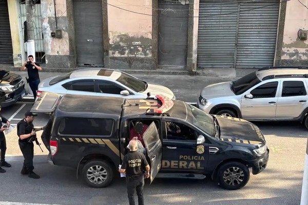 PF prende 14 pessoas de quadrilha que criou 330 empresas de fachada