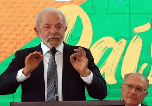 Lula diz que vai convidar Trump para a COP30, em Belém