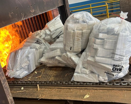 Mais de 600 kg de drogas são incinerados pela PCMG em Patos de Minas