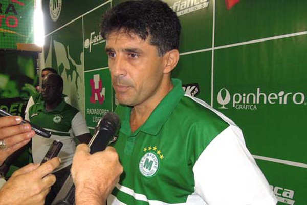 Com meta de voltar à elite do futebol mineiro, Mamoré apresenta técnico Wallace Lemos